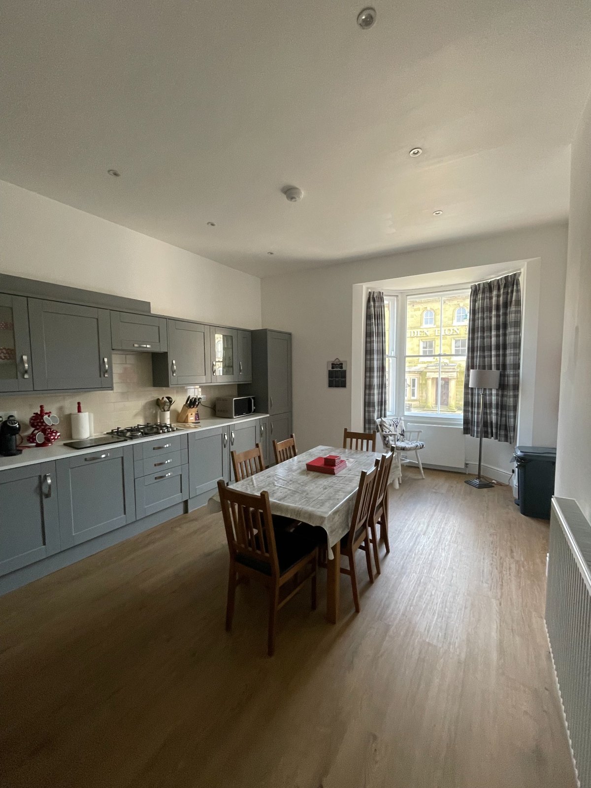 Open-plan kitchen and dining area